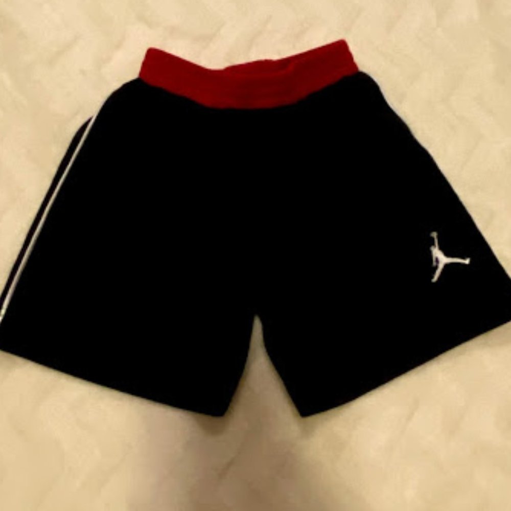 *JORDAN* BOYS SHORTS